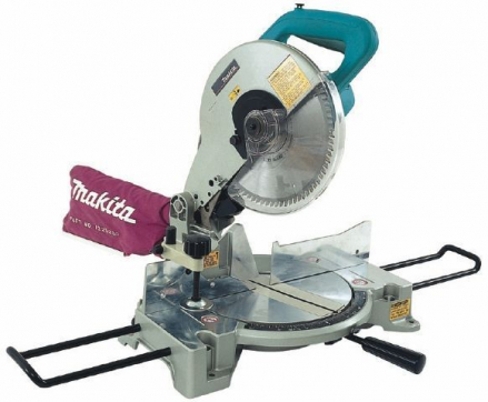 Торцовочная пила Makita LS1040 в прокат в Санкт-Петербурге. У нас лучшая цена за сутки! Возможность взять в аренду с выгодной скидкой до 40% при экспресс доставке 24/7. И помните, ночью стоимость еще дешевле на 30%! #арендапрокат #виброплита #выгодно